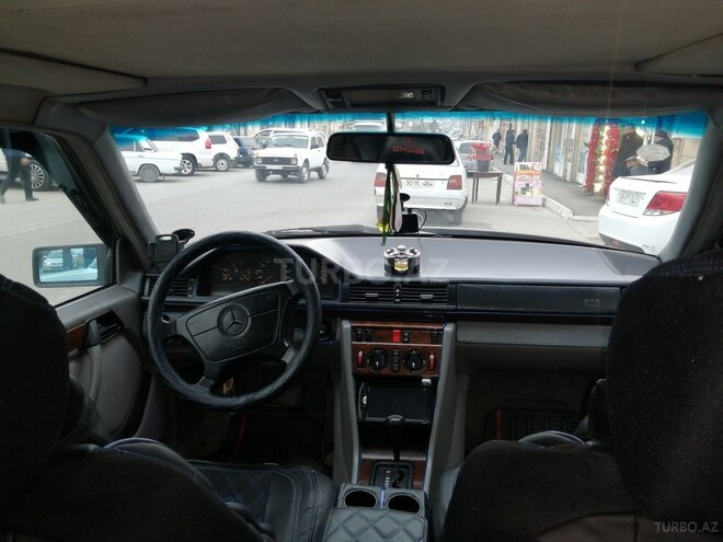 Mercedes E 300 1994, 325,000 km - 3.0 l - Bakı