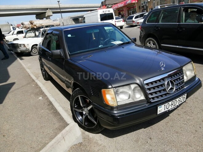 Mercedes E 300 1994, 325,000 km - 3.0 l - Bakı
