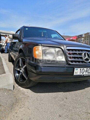Mercedes E 300 1994, 325,000 km - 3.0 l - Bakı