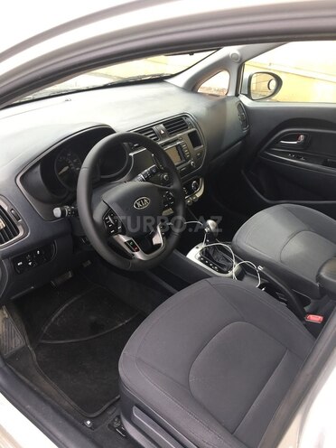 Kia Rio 2012, 113,000 km - 1.6 л - Bakı
