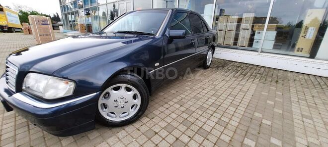 Mercedes C 200 1996, 384,000 km - 2.0 l - Masallı