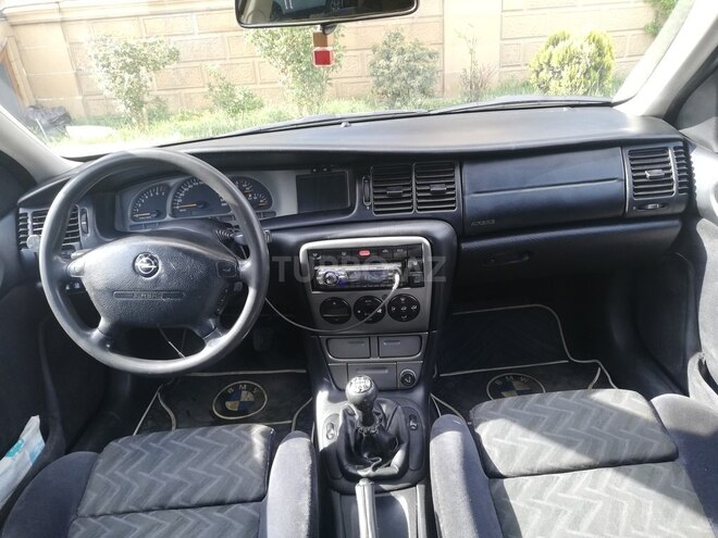 Opel Vectra 1999, 320,000 km - 2.0 l - Bakı