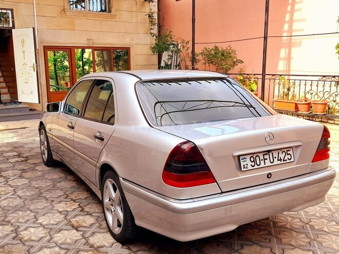 Mercedes C 240 1997, 294,300 km - 2.4 l - Bakı