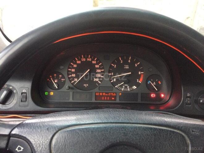 BMW 528 1997, 590,389 km - 2.8 l - Bakı