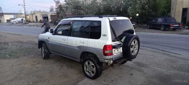 Mitsubishi Pajero io 2000, 125,156 km - 2.0 l - Sumqayıt