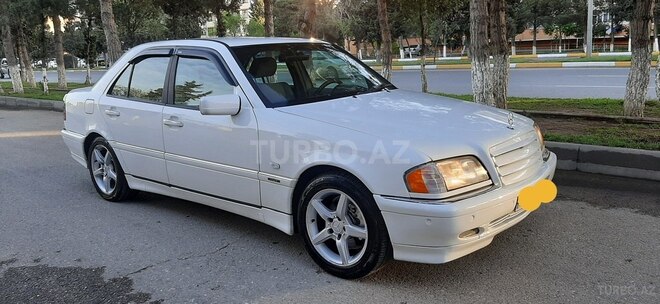 Mercedes C 240 1999, 286,000 km - 2.4 л - Sumqayıt