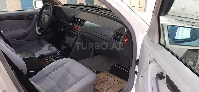 Mercedes C 240 1999, 286,000 km - 2.4 л - Sumqayıt