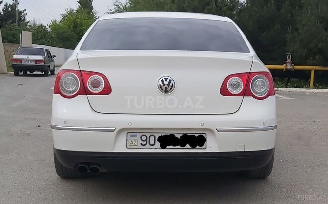 Volkswagen Passat 2010, 230,500 km - 1.8 л - Şirvan