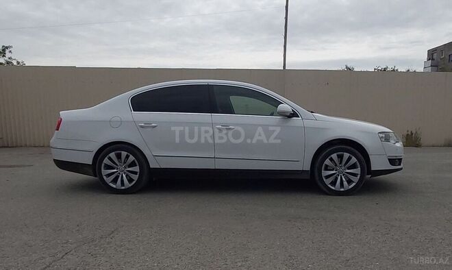 Volkswagen Passat 2010, 230,500 km - 1.8 л - Şirvan