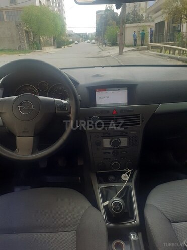 Opel Astra 2006, 290,000 km - 1.3 l - Bakı