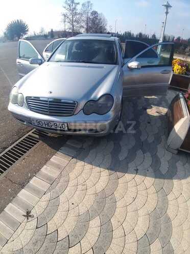 Mercedes C 240 2000, 230,000 km - 2.4 l - Ağcabədi