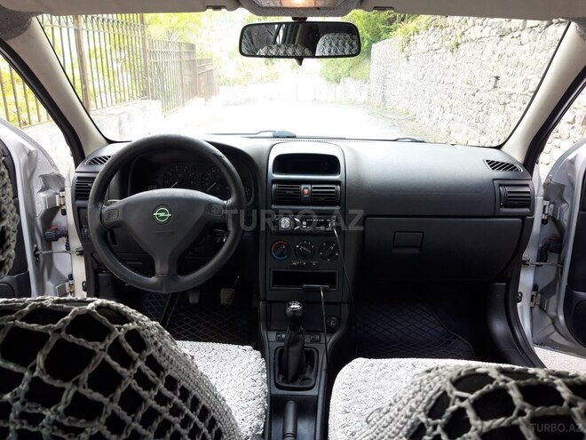 Opel Astra 1998, 256,895 km - 1.6 l - Şəki