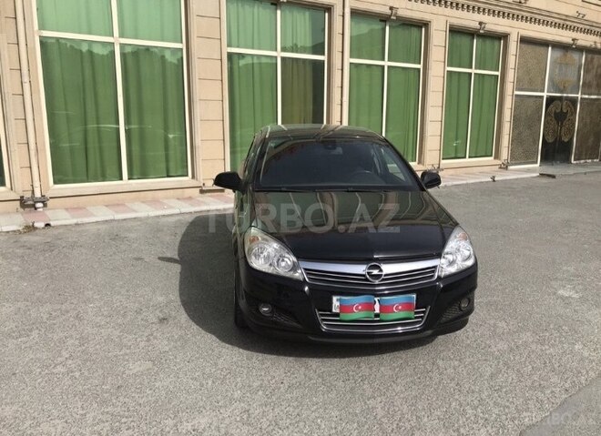 Opel Astra 2010, 184,000 km - 1.4 л - Bakı