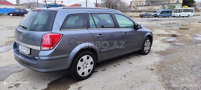 Opel Astra 2006, 220,000 km - 1.4 l - Bakı