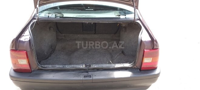 Opel Vectra 1992, 500,000 km - 1.6 l - Bakı