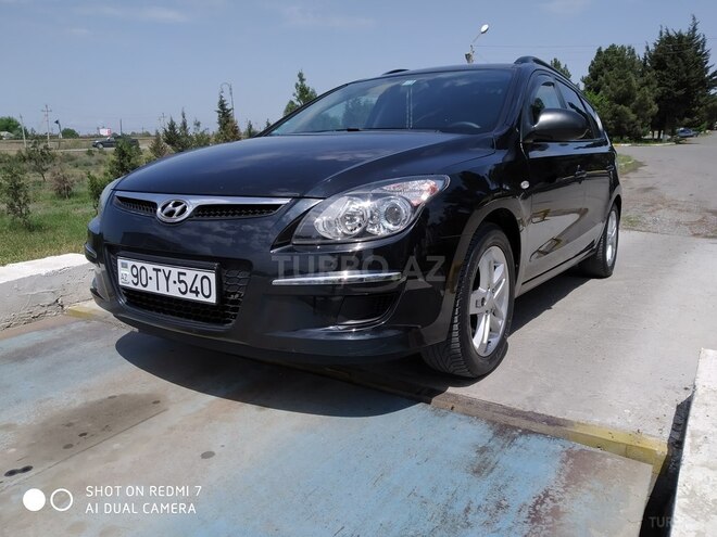 Hyundai i30 2010, 165,000 km - 1.6 l - Salyan