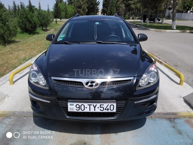 Hyundai i30 2010, 165,000 km - 1.6 l - Salyan
