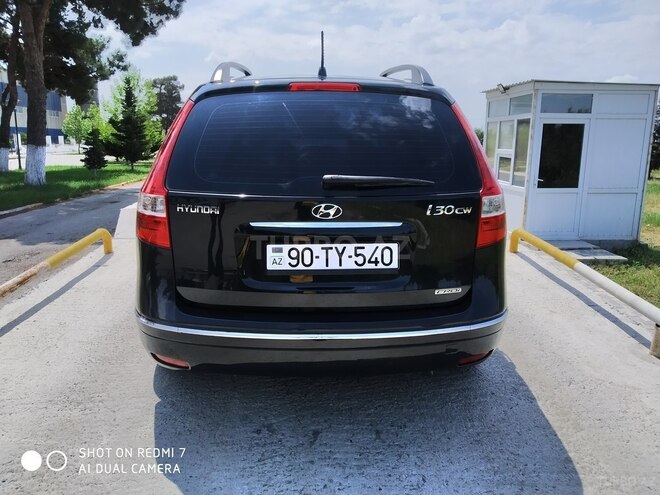 Hyundai i30 2010, 165,000 km - 1.6 l - Salyan