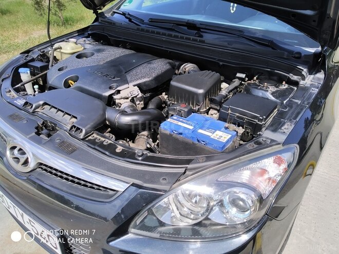 Hyundai i30 2010, 165,000 km - 1.6 l - Salyan