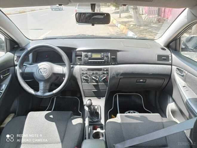 Toyota Corolla 2005, 215,000 km - 1.4 l - Sumqayıt