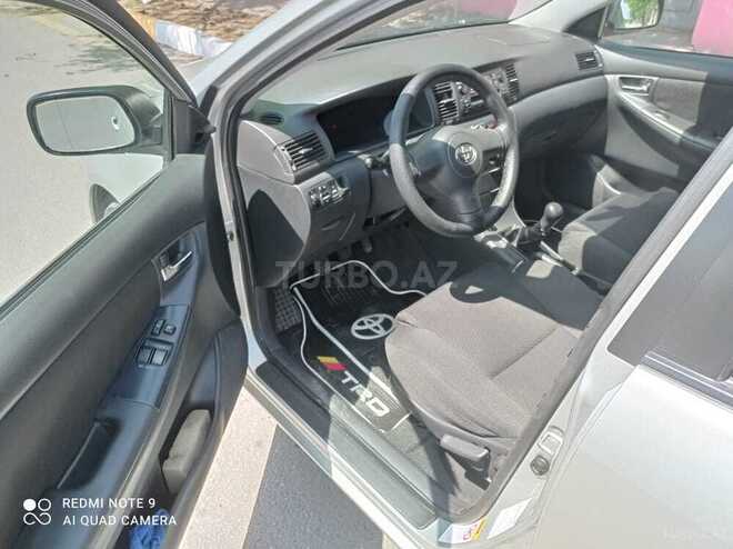 Toyota Corolla 2005, 215,000 km - 1.4 l - Sumqayıt