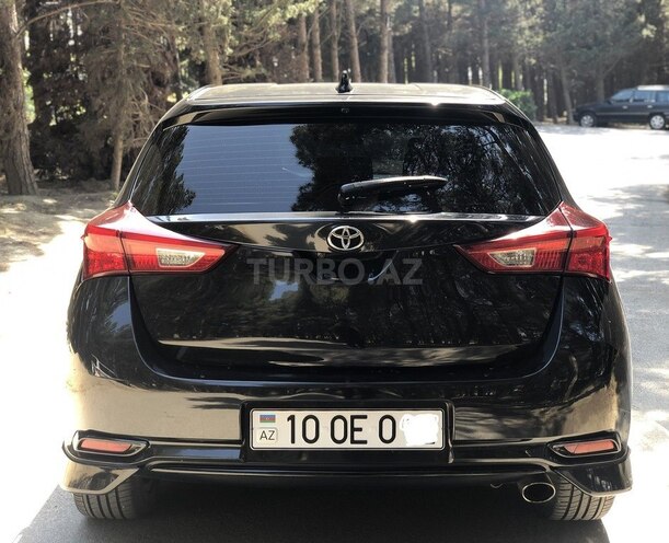 Toyota Corolla 2016, 44,000 km - 1.8 l - Bakı