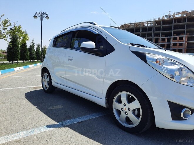 Chevrolet Spark 2011, 68,662 km - 1.0 l - Bakı