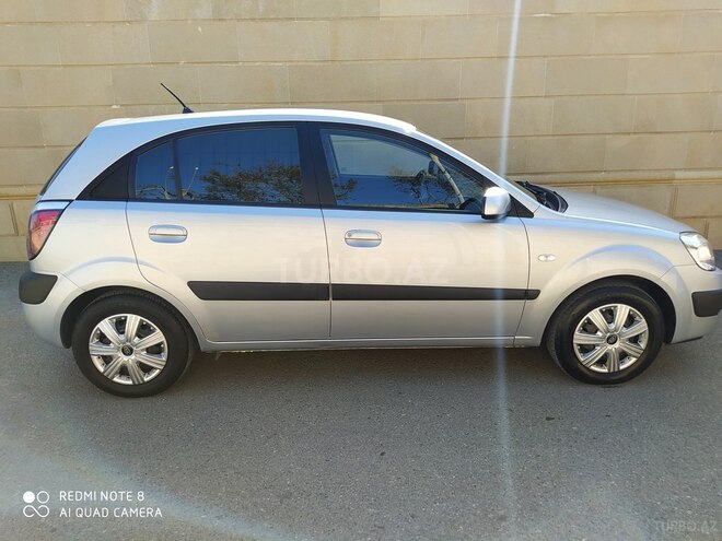 Kia Rio 2006, 128,000 km - 1.4 л - Bakı