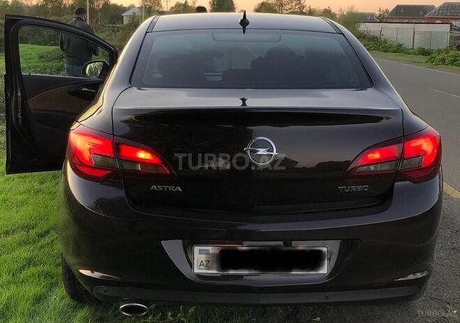 Opel Astra 2013, 183,585 km - 1.6 l - Bakı