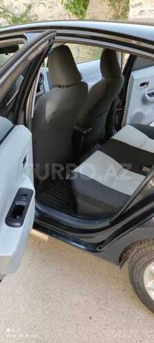 Toyota Prius C 2013, 190,000 km - 1.5 л - Bakı