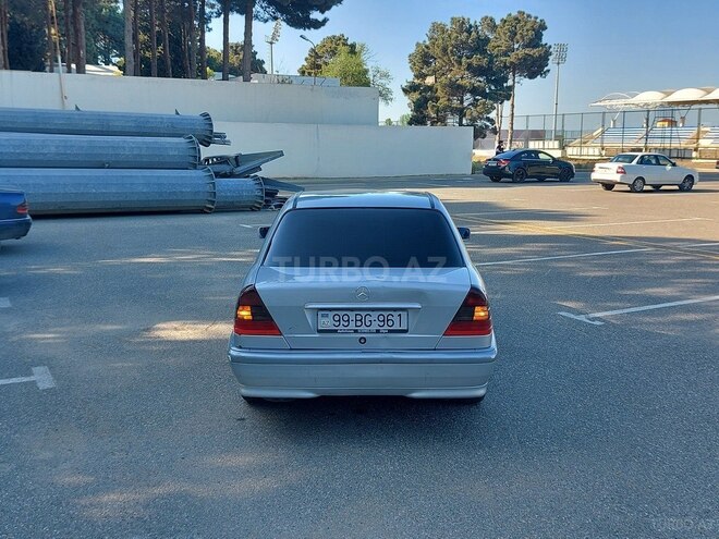 Mercedes C 200 1999, 200,013 km - 2.0 л - Sumqayıt