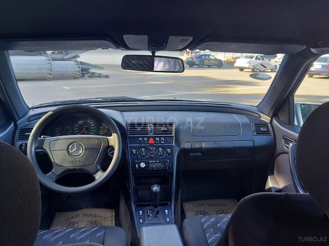 Mercedes C 200 1999, 200,013 km - 2.0 л - Sumqayıt