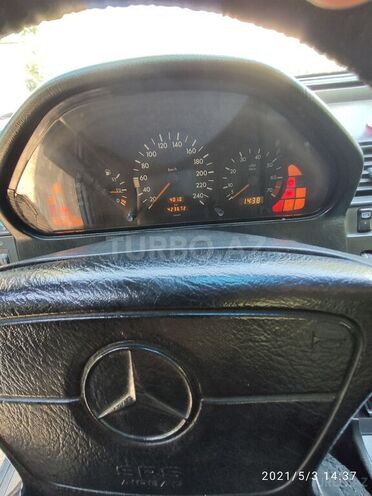 Mercedes C 180 1994, 423,000 km - 1.8 l - Bakı