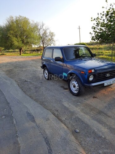 LADA (VAZ) Niva 2010, 258,311 km - 1.7 l - Salyan