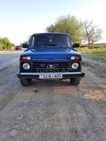 LADA (VAZ) Niva 2010, 258,311 km - 1.7 l - Salyan