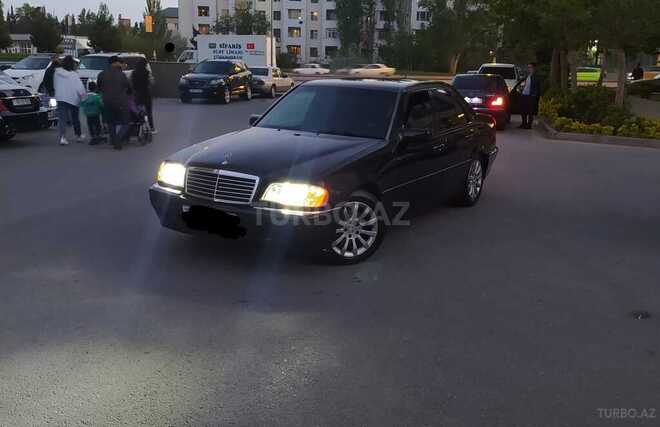 Mercedes C 230 1999, 245,000 km - 2.3 l - Bakı