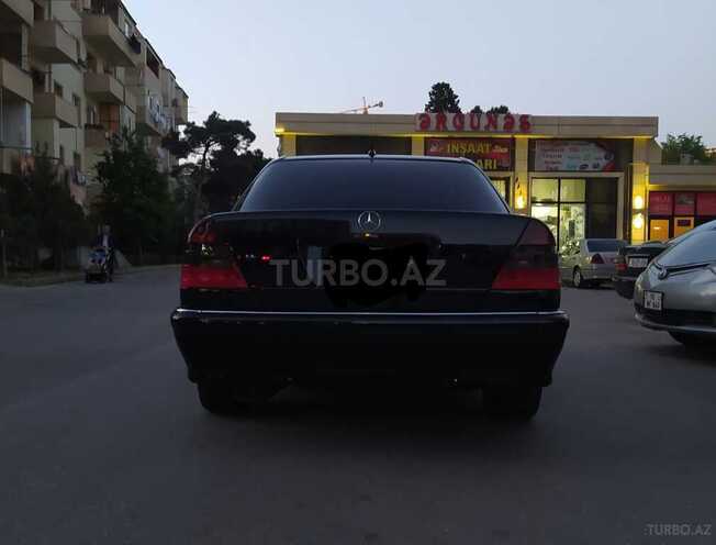 Mercedes C 230 1999, 245,000 km - 2.3 l - Bakı