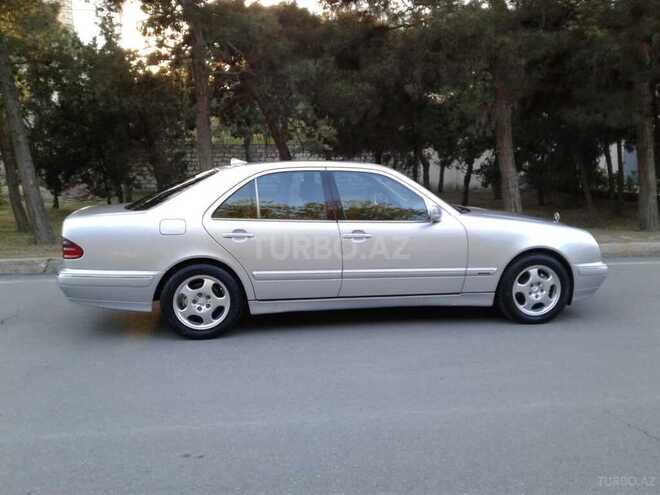 Mercedes E 220 2000, 227,000 km - 2.2 л - Bakı