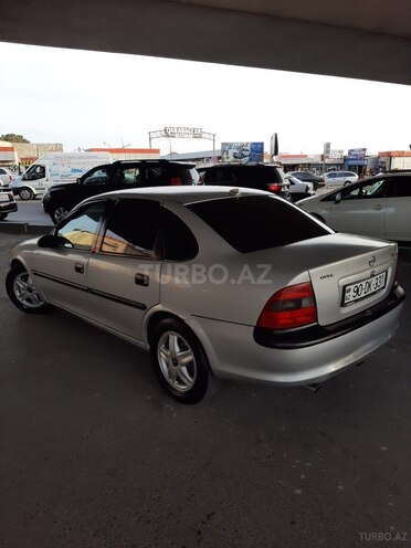 Opel Vectra 1996, 386,000 km - 2.5 l - Bakı