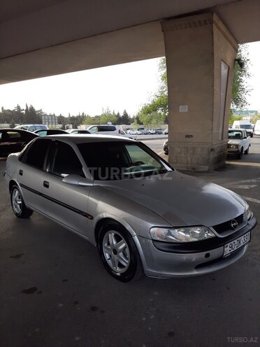 Opel Vectra 1996, 386,000 km - 2.5 l - Bakı