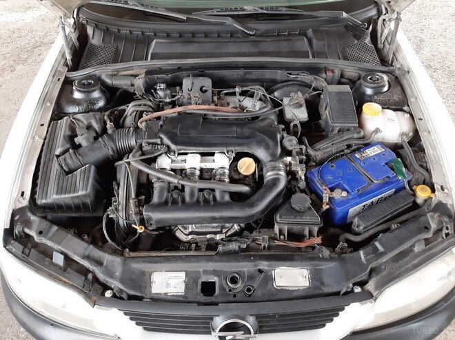 Opel Vectra 1996, 386,000 km - 2.5 l - Bakı