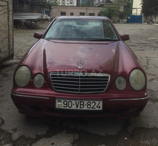 Mercedes E 240 1999, 265,000 km - 2.4 l - Bakı