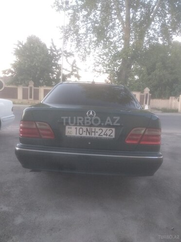 Mercedes E 240 1999, 410,103 km - 2.4 l - Göyçay