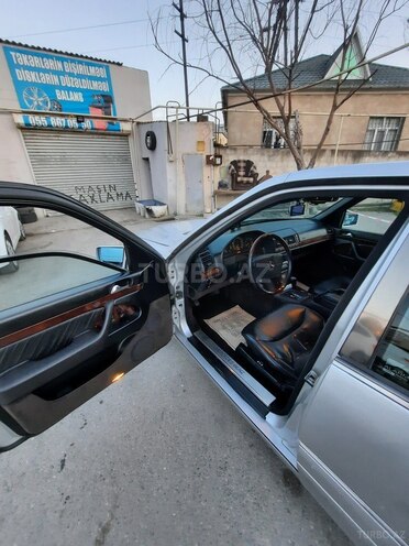 Mercedes S 320 1995, 250,000 km - 3.2 l - Bakı