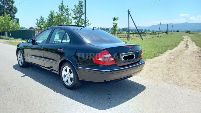 Mercedes E 240 2005, 234,270 km - 2.6 l - Masallı