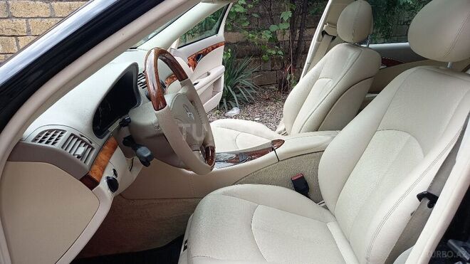 Mercedes E 240 2005, 234,270 km - 2.6 l - Masallı