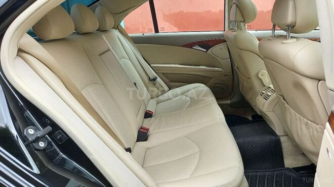Mercedes E 240 2005, 234,270 km - 2.6 l - Masallı