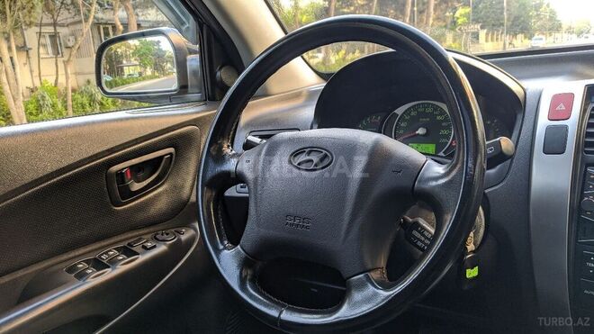 Hyundai Tucson 2009, 325,000 km - 2.7 l - Bakı