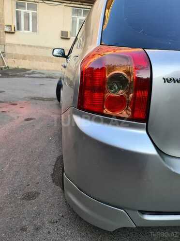 Toyota Corolla 2005, 227,000 km - 1.4 л - Bakı