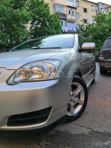 Toyota Corolla 2005, 227,000 km - 1.4 л - Bakı